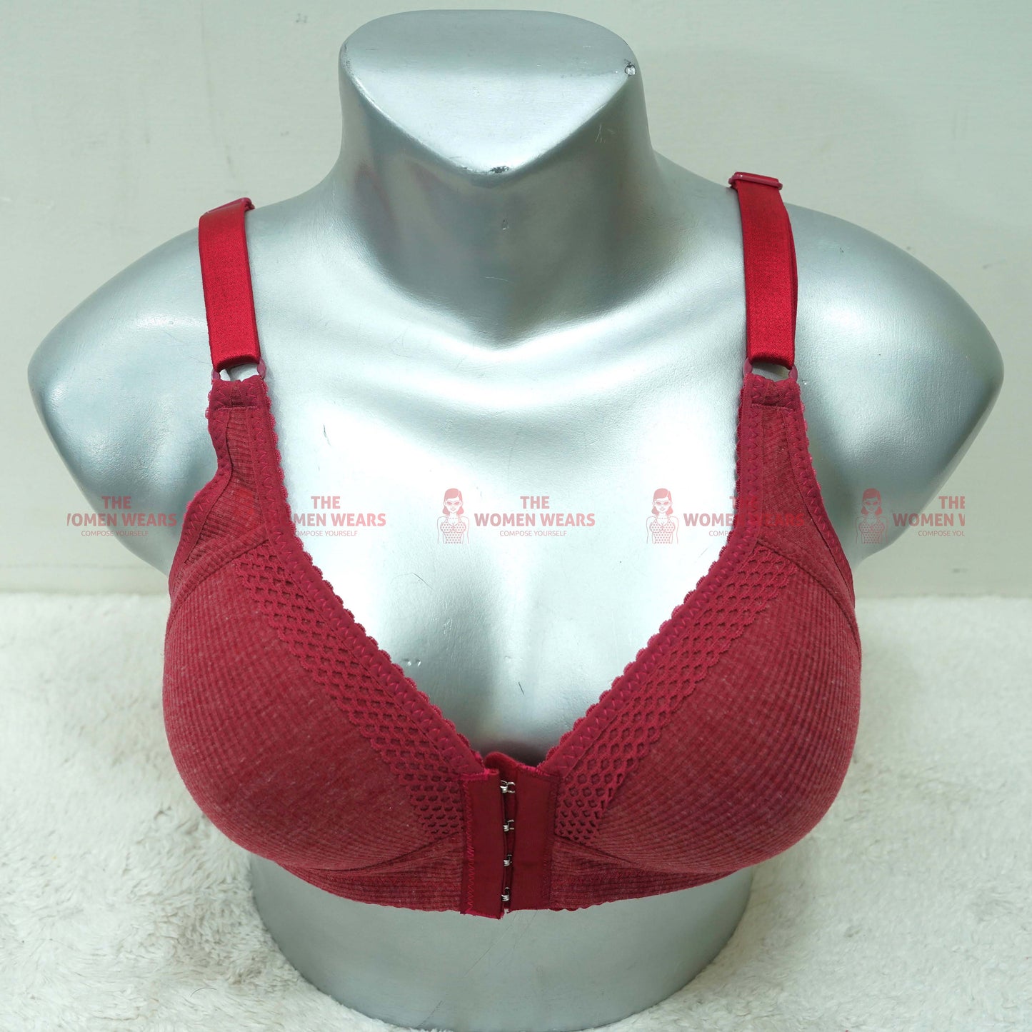 Women's Front Open Self Border Lace Padded Bra (3246)