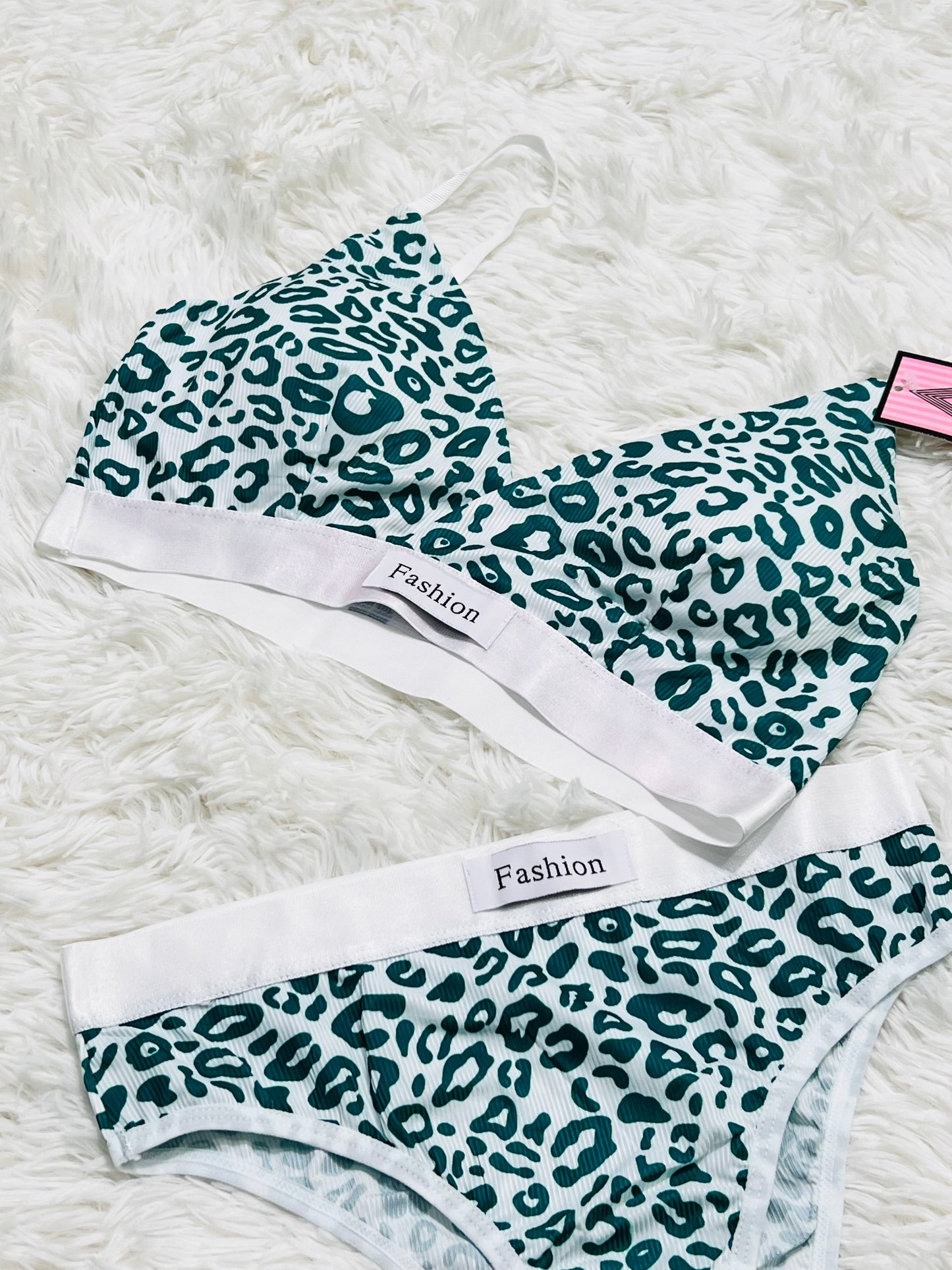 Women Seamless Leopard Print Low Waist Cotton Bralette Set