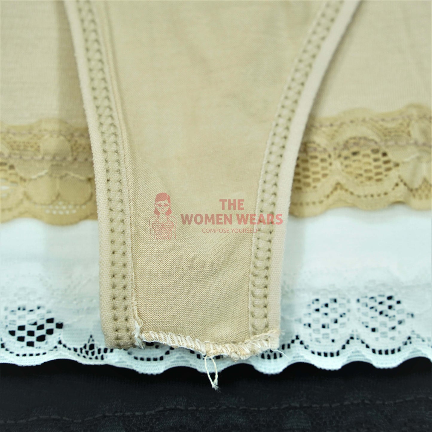 Women's Stretchable Cool Vest With Lace ( 7070)