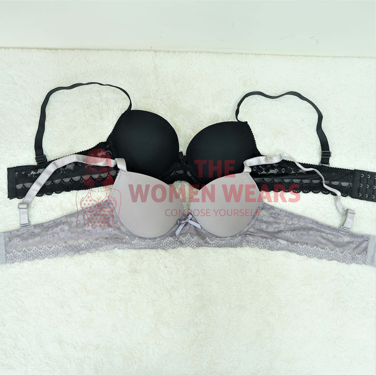 Women's Seamless Padded Bra (CM 335 B)