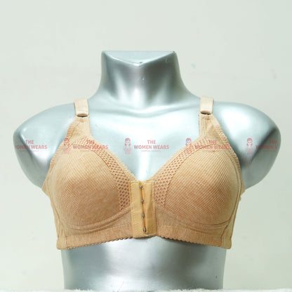 Women's Front Open Self Border Lace Padded Bra (3246)
