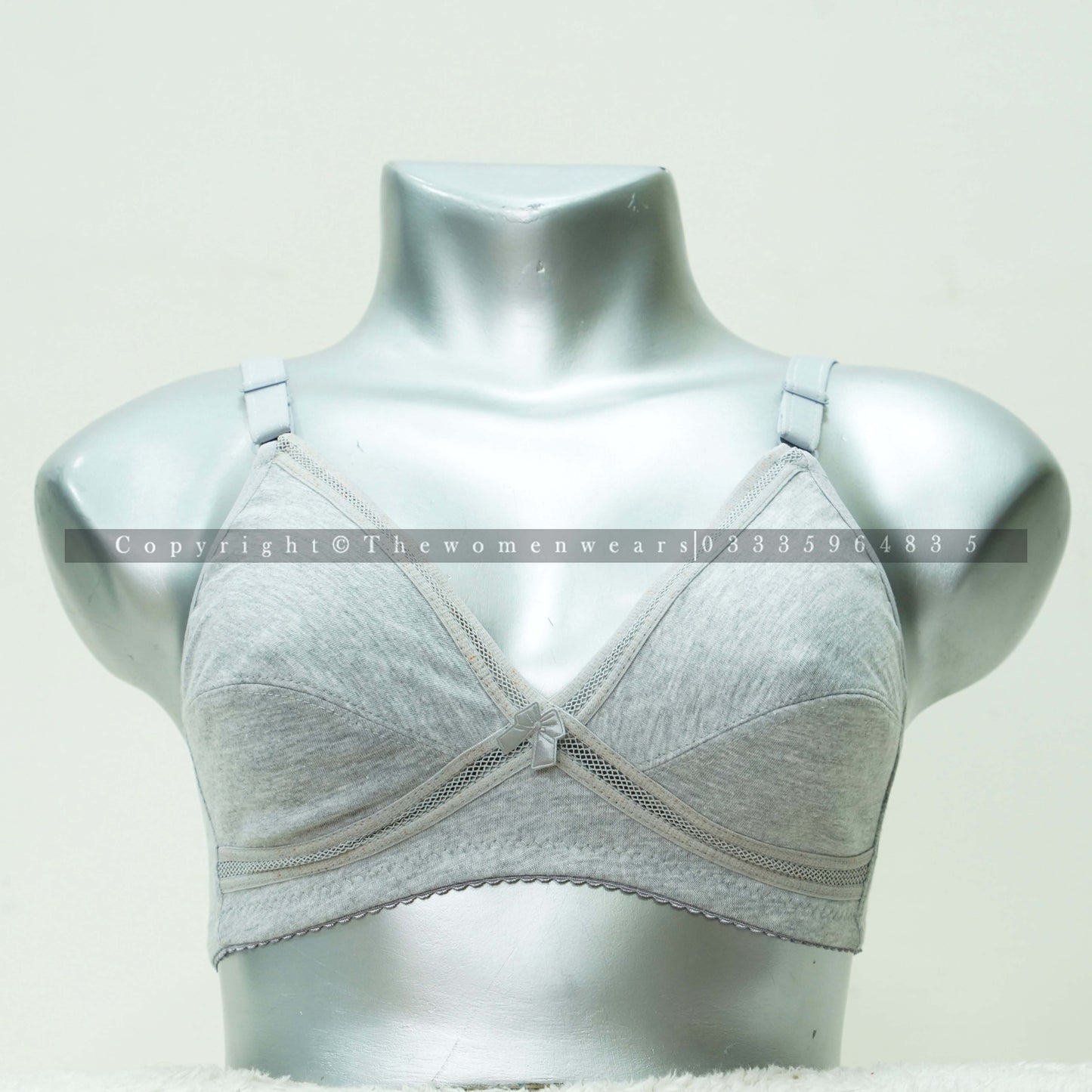 Plain Cotton Seamless Non Wired Bra (8448)