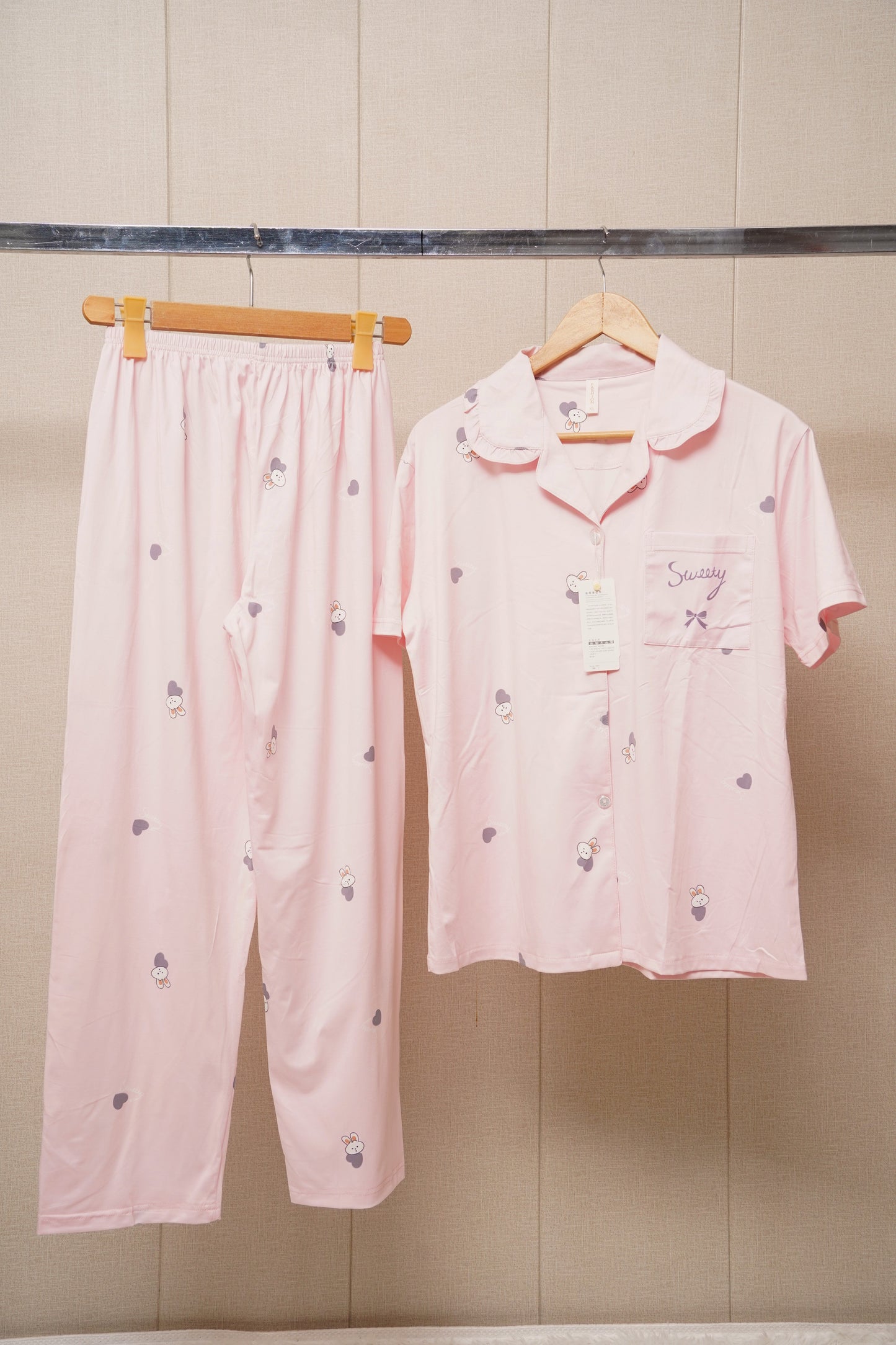 Sweet printed night suit