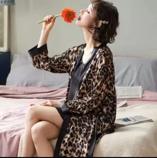Pack of 2 Stylish Winter Bathrobe For Couple (X-888)