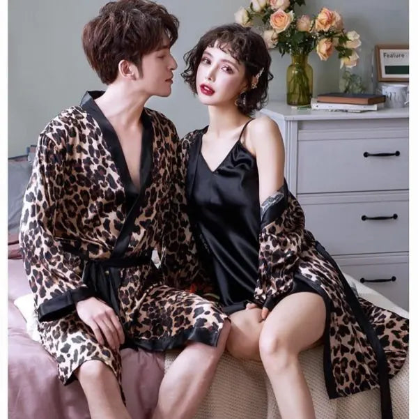 Pack of 2 Stylish Winter Bathrobe For Couple (X-888)