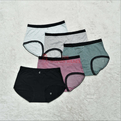 Teen's Cotton Panty With Lace Border (K167)