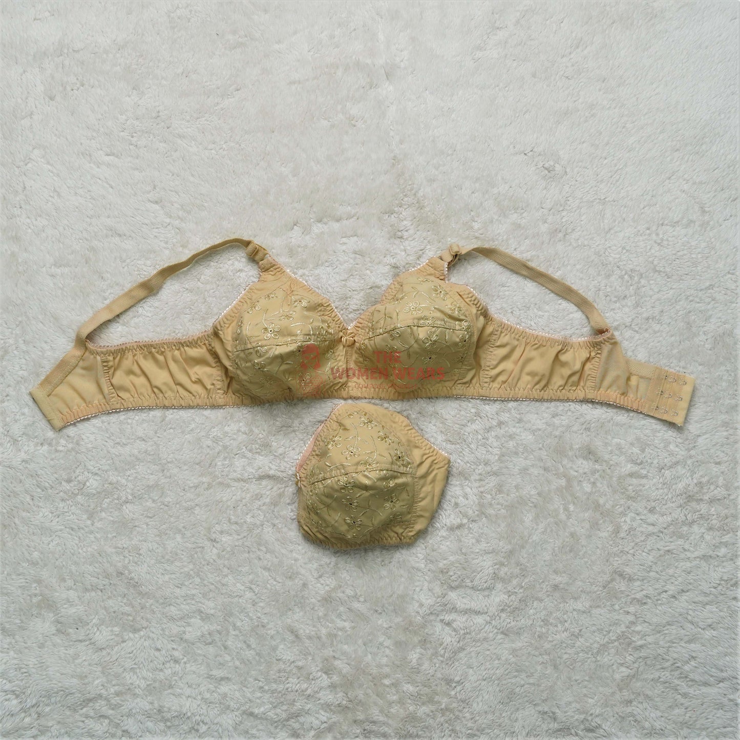Women's Old Fashion Single Color Embroidery Bra (6457)
