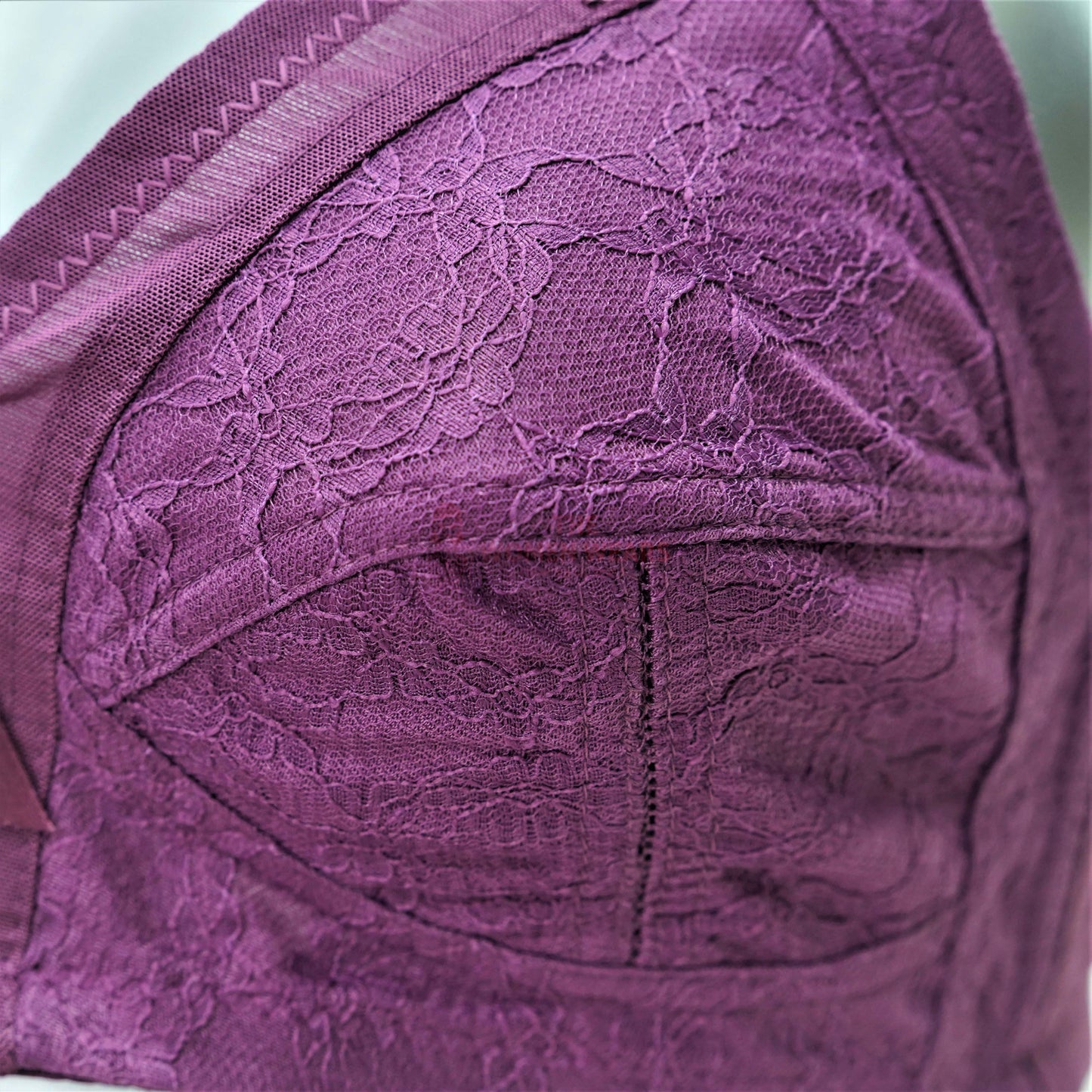 Beautiful Embroidery Non Padded Bra For Women (Aeyunlai-777)