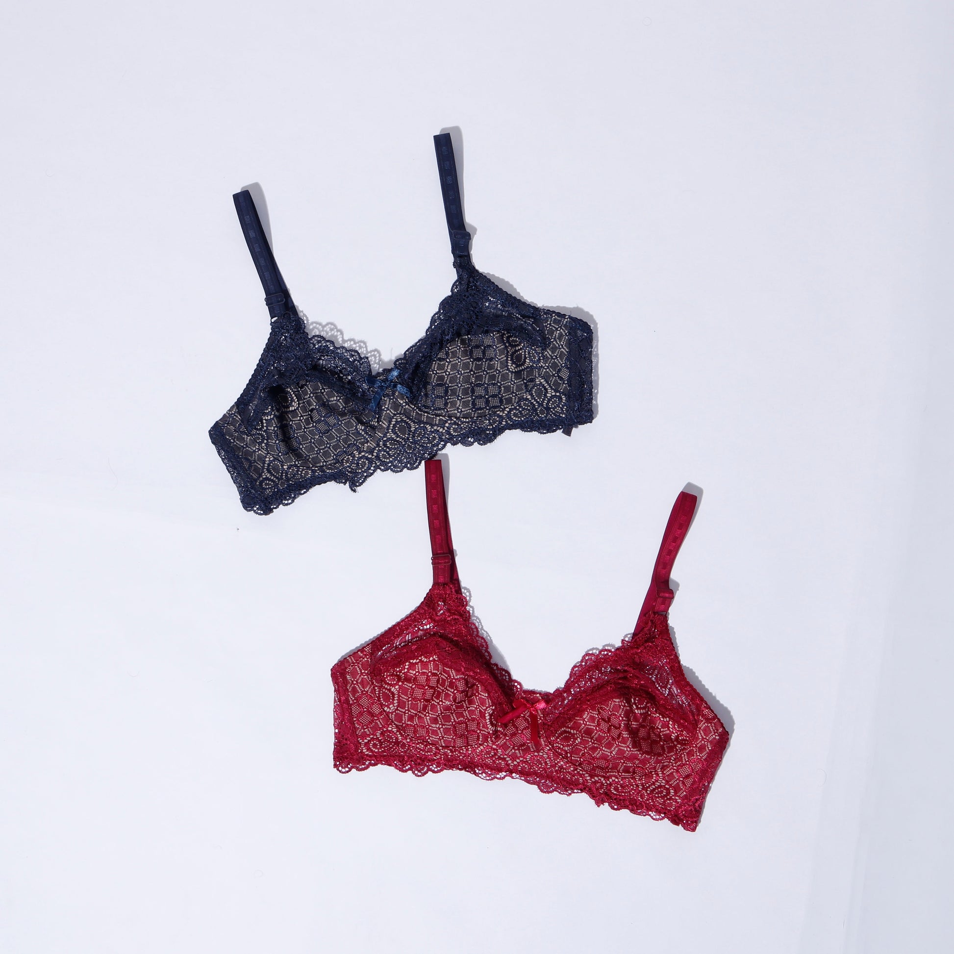 Pack of 3 Luxurious Emroidered Non paded bra NP-1359 - The Women Wears